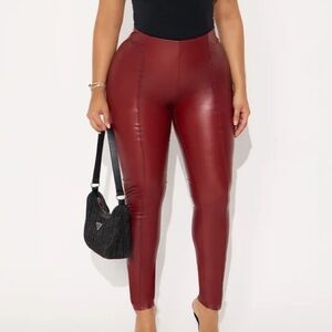 All Eyes On You High-Waist Faux Leather Burgundy Pants NEW 🏷️